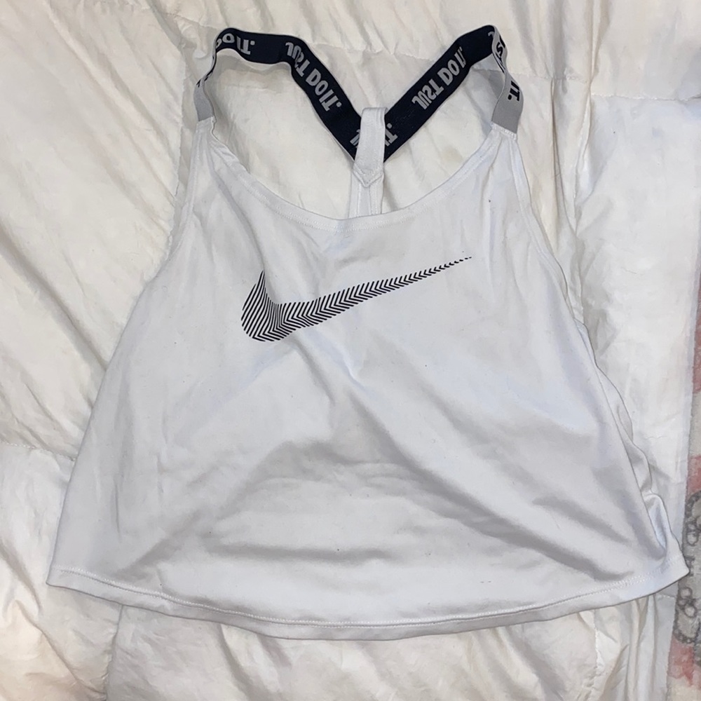 White crop nike athletic tank